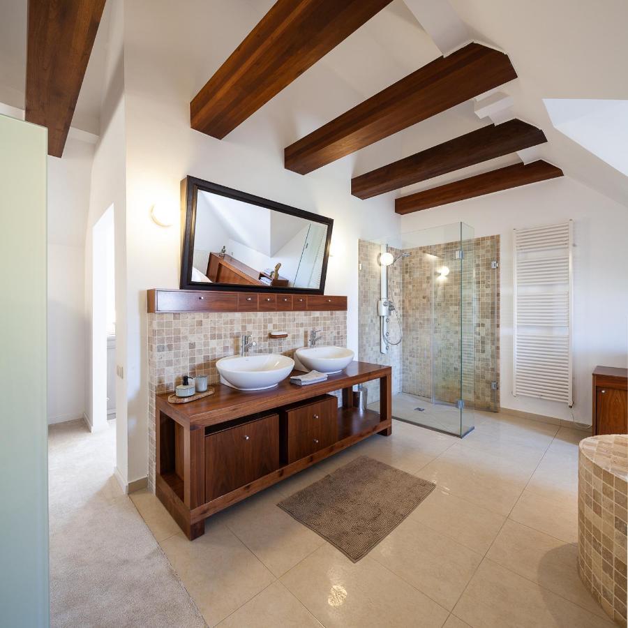 Silver Willow Luxury Apartment Sopron Buitenkant foto